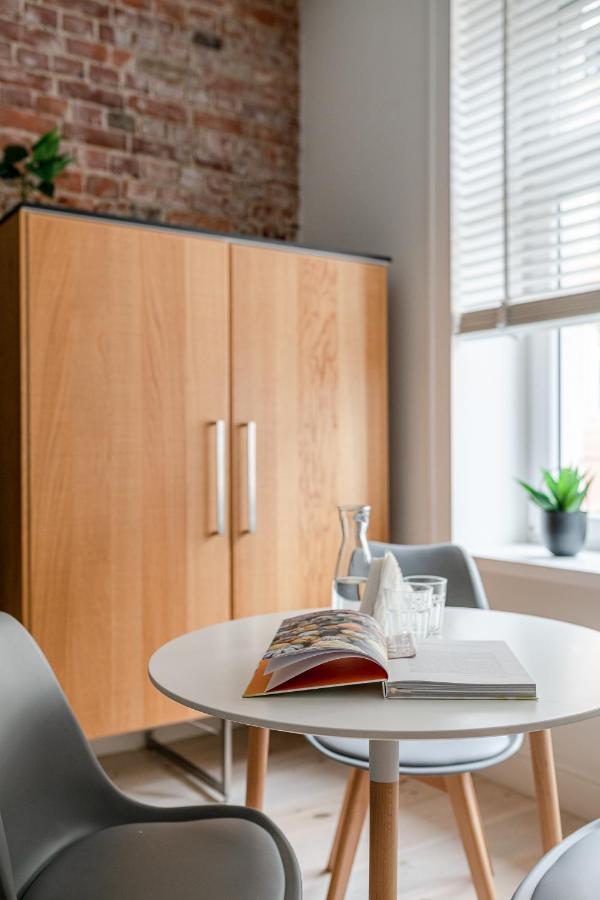 Rynek Stare Miasto Apartment 5 - Klima Netflix Wrocław Extérieur photo